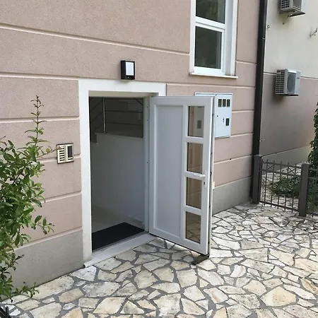 Ana Exclusive Apartment *