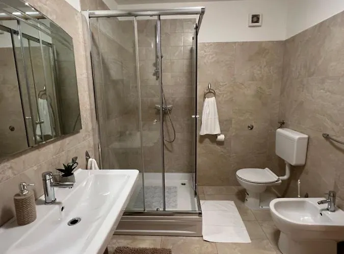 Ana Exclusive 젤사